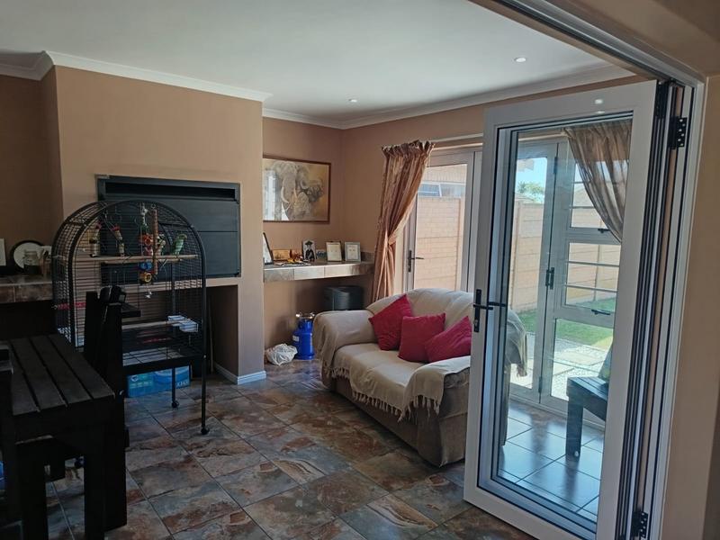 3 Bedroom Property for Sale in Bridgemeade Eastern Cape